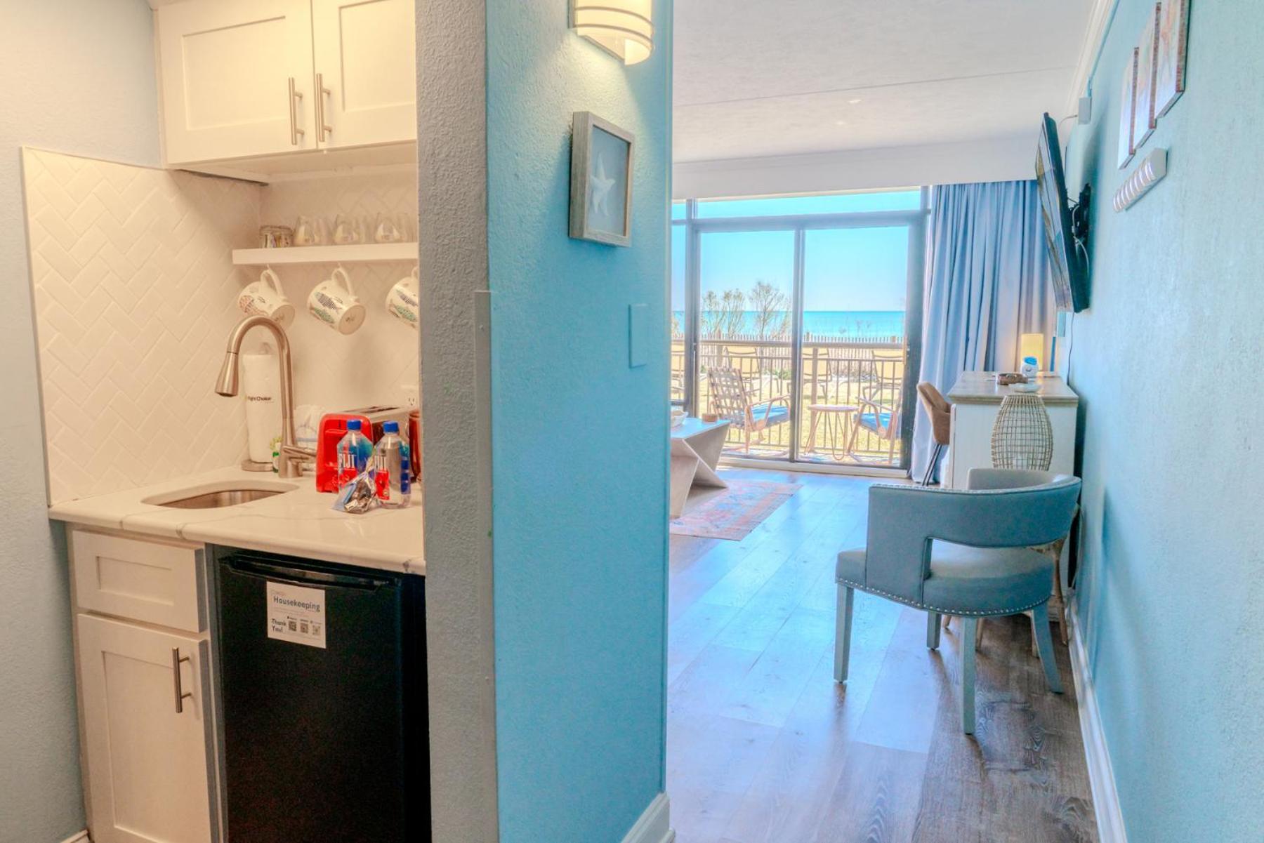 Oceanfront Suite Grande Cayman 124 Μιρτλ Μπιτς Εξωτερικό φωτογραφία
